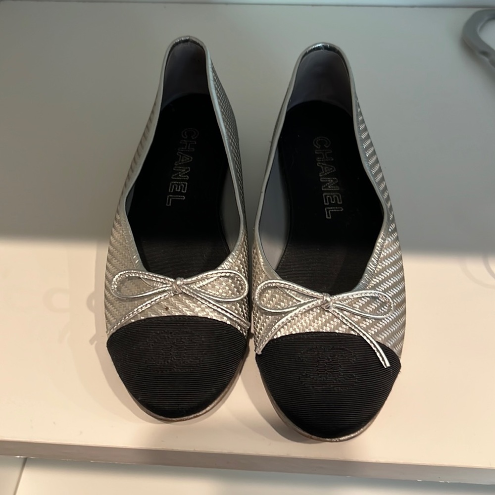 Chanel ballerina flats